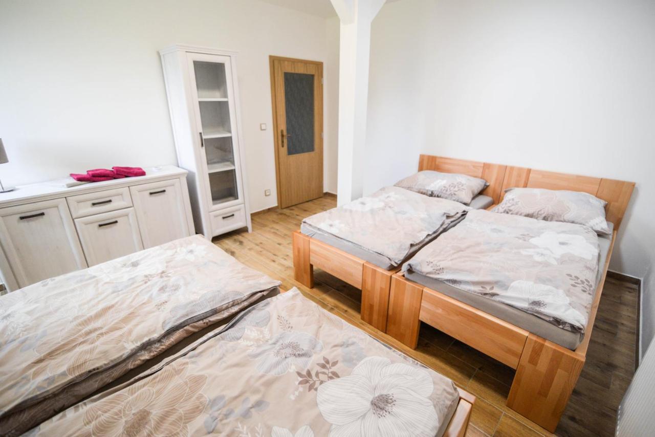 Pension Pod Hvezdami Bozejov ภายนอก รูปภาพ