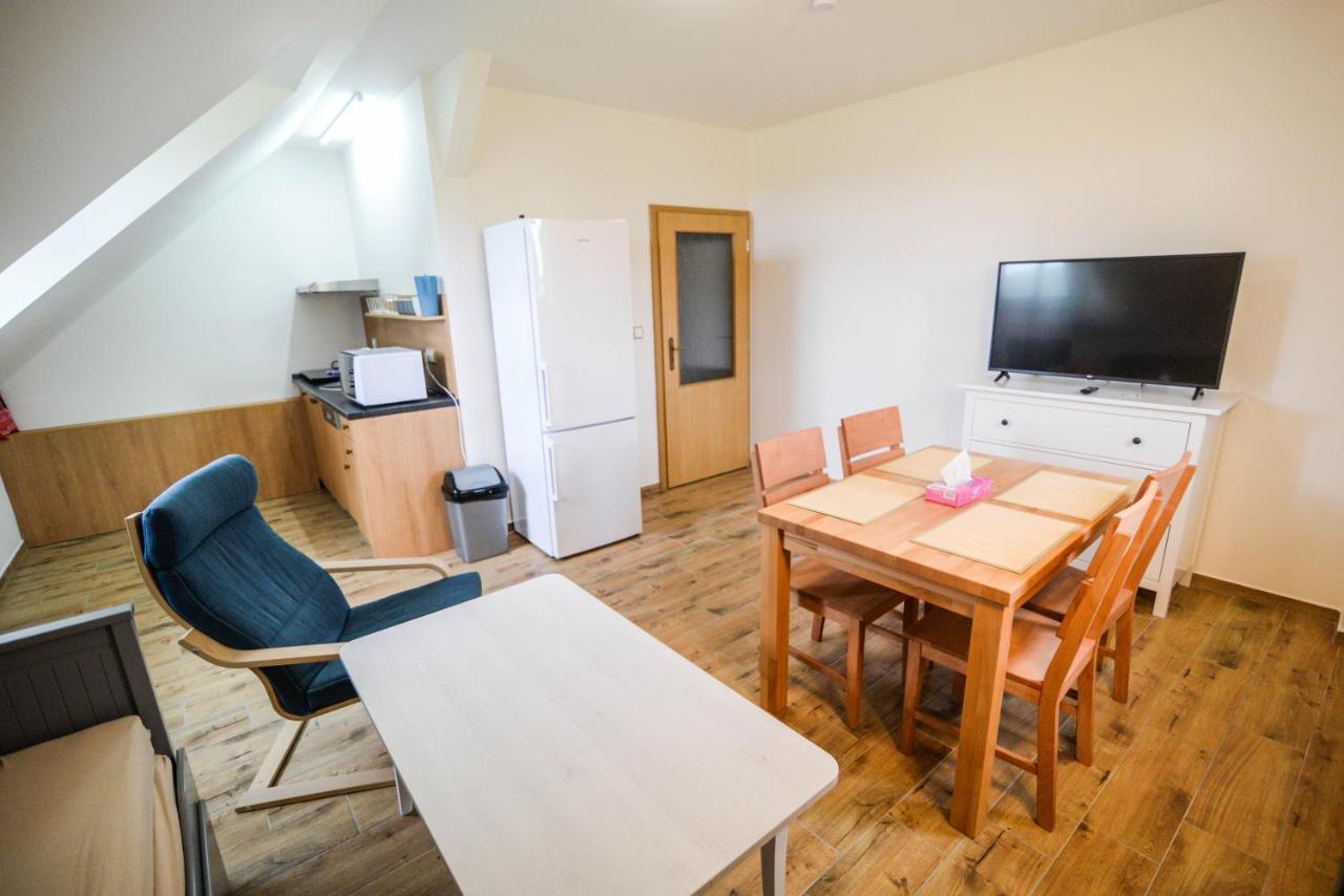 Pension Pod Hvezdami Bozejov ภายนอก รูปภาพ